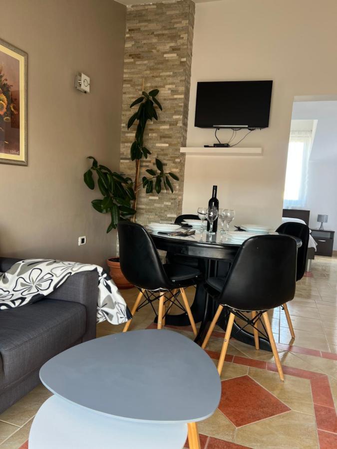 Apartmani M&L 梅杜林 外观 照片