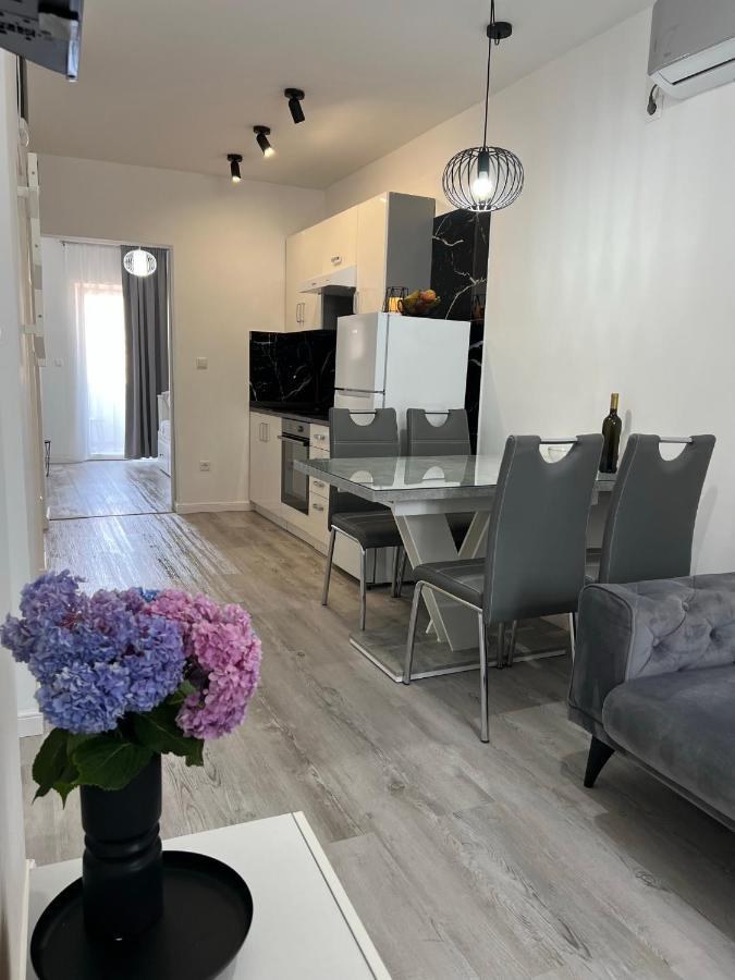 Apartmani M&L 梅杜林 外观 照片