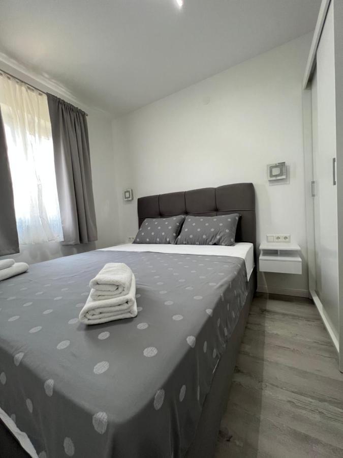 Apartmani M&L 梅杜林 外观 照片