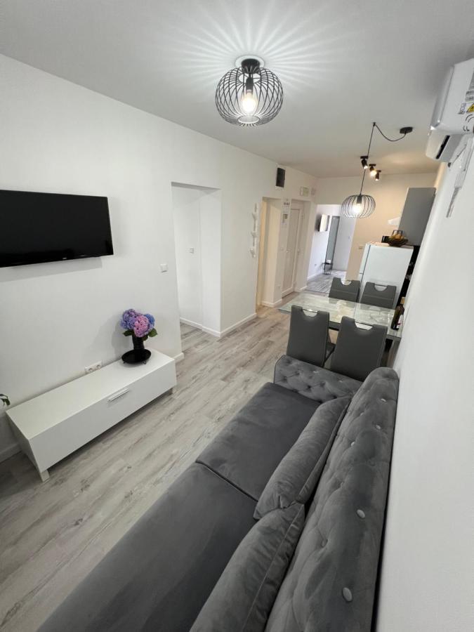 Apartmani M&L 梅杜林 外观 照片