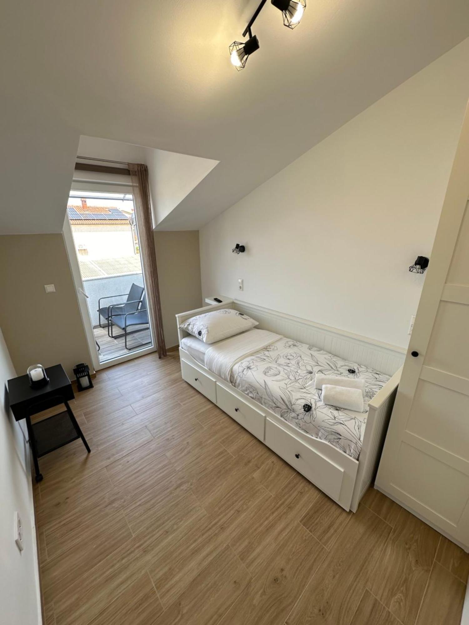Apartmani M&L 梅杜林 外观 照片