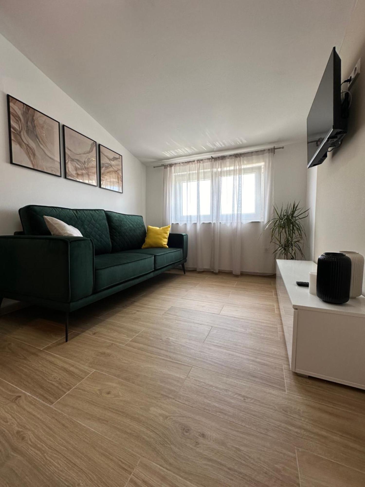 Apartmani M&L 梅杜林 外观 照片